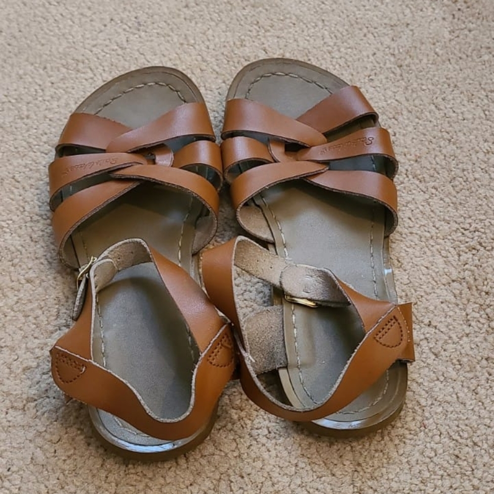 Salt Water Sandals Original Adult Tan Size 7